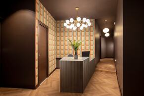 Daplace - Gran Torino Suites