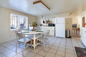 Bright & Spacious One Bedroom Apartment