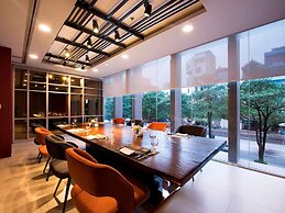 Novotel Suites Hanoi