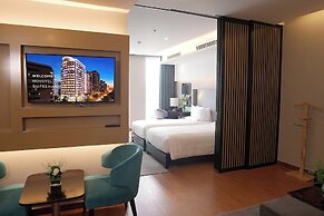 Novotel Suites Hanoi