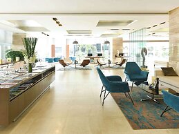 Novotel Suites Hanoi