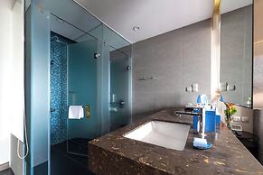 Novotel Suites Hanoi