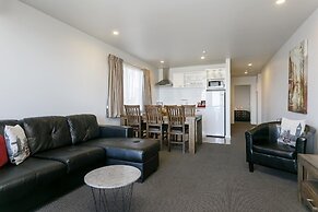 Acacia Lake View Motel