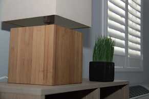 El Royale Gardens Near Universal Studios