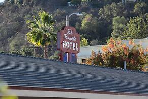 El Royale Gardens Near Universal Studios