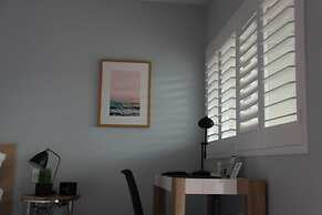 El Royale Gardens Near Universal Studios