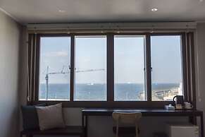 Check Inn Hotel Jeju