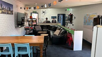 The Shiralee - Hostel