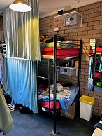 The Shiralee - Hostel