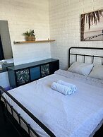 The Shiralee - Hostel