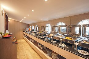 Country Inn Tarika, Goa, Varca Beach