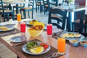 Country Inn Tarika, Goa, Varca Beach