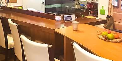 Guest House Shirahama R cafe – Caters to Women - Hostel