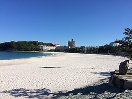 Guest House Shirahama R cafe – Caters to Women - Hostel