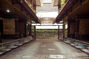 Segara Sadhu Inn Kuta by ecommerceloka