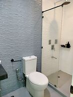 The ApplePeach House