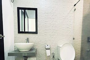 The ApplePeach House