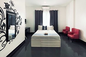 The ApplePeach House