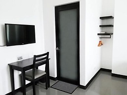 The ApplePeach House