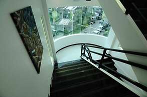 The ApplePeach House