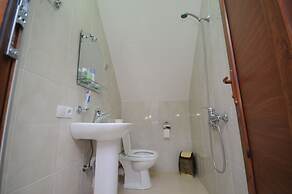 Hotel 7 Rooms