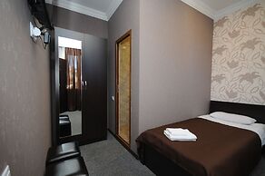 Hotel 7 Rooms