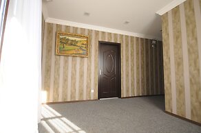 Hotel 7 Rooms