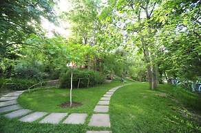 MAROC LODGE Atlas Mountain Retreat