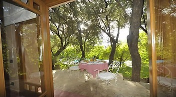 MAROC LODGE Atlas Mountain Retreat