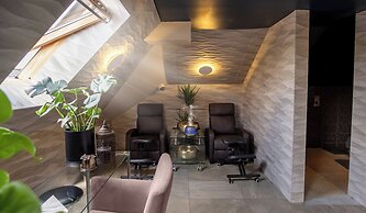 Cotswolds Hotel & Spa