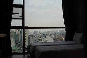 Myeongdong Merlin Hotel