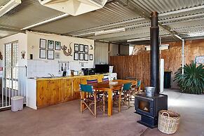 Underground Bed and Breakfast