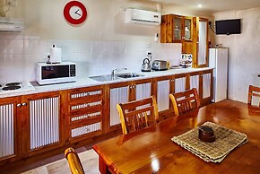 Underground Bed and Breakfast