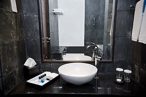 Ocean Edge Suites & Hotel Colombo