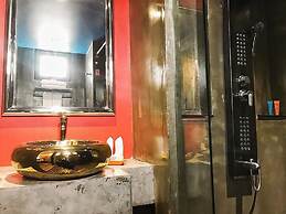 Aspira D'Andora Sukhumvit 16 - Asoke