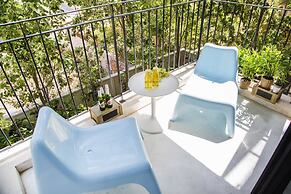 Mr. Promenade - By TLV2GO