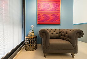 Mr. Promenade - By TLV2GO