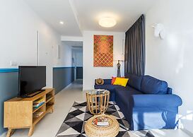 Mr. Promenade - By TLV2GO