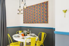 Mr. Promenade - By TLV2GO