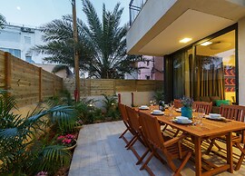 Mr. Promenade - By TLV2GO