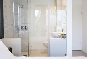 Mr. Promenade - By TLV2GO