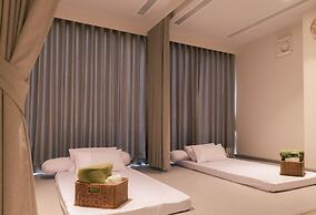 The Residence on Thonglor by UHG