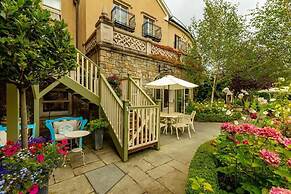 Step House Hotel