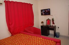 Dcove Hotel & Suites