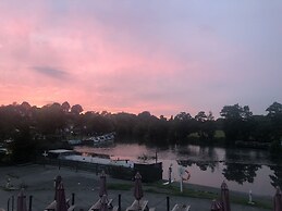 The Riverside Inn