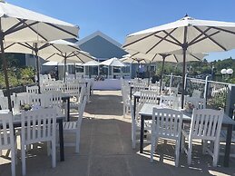The Riverside Inn