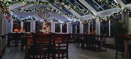 The Riverside Inn