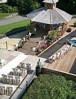 The Riverside Inn