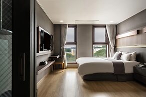 Hotel L'Art Gimpo