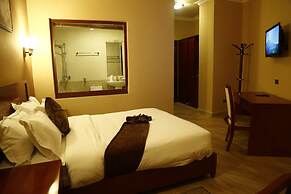 Ye-Afoli International Hotel